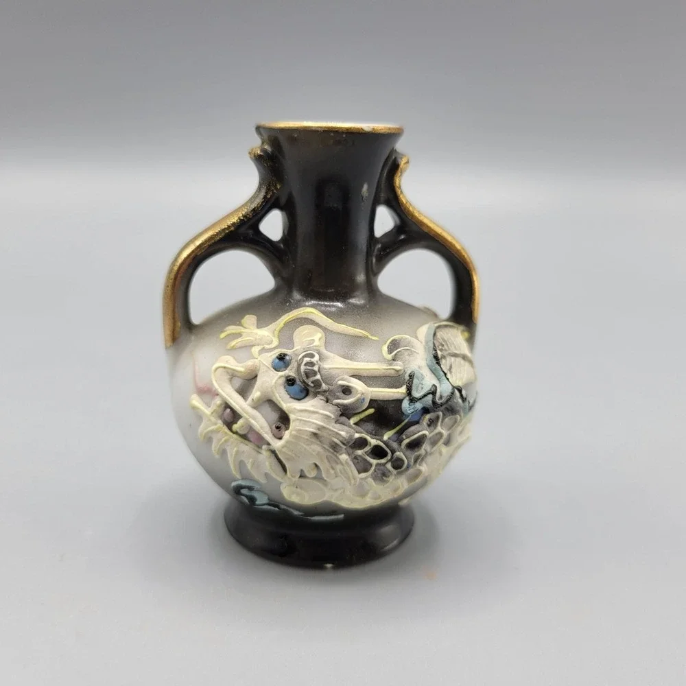 Vtg Dragonware Moriage Japanese Hand Painted Mini Vase Japan Dragon Gold Accent